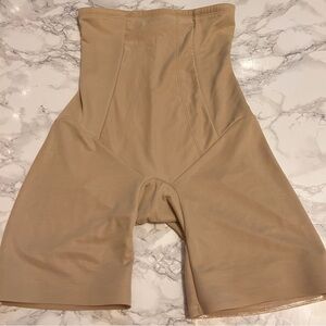 Miraclesuit Extra Firm Control High-Waist Thigh Slimmer Size XL Cream Beige